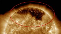 НАСА запечатлели уникальные гигантские пятна на Солнце
